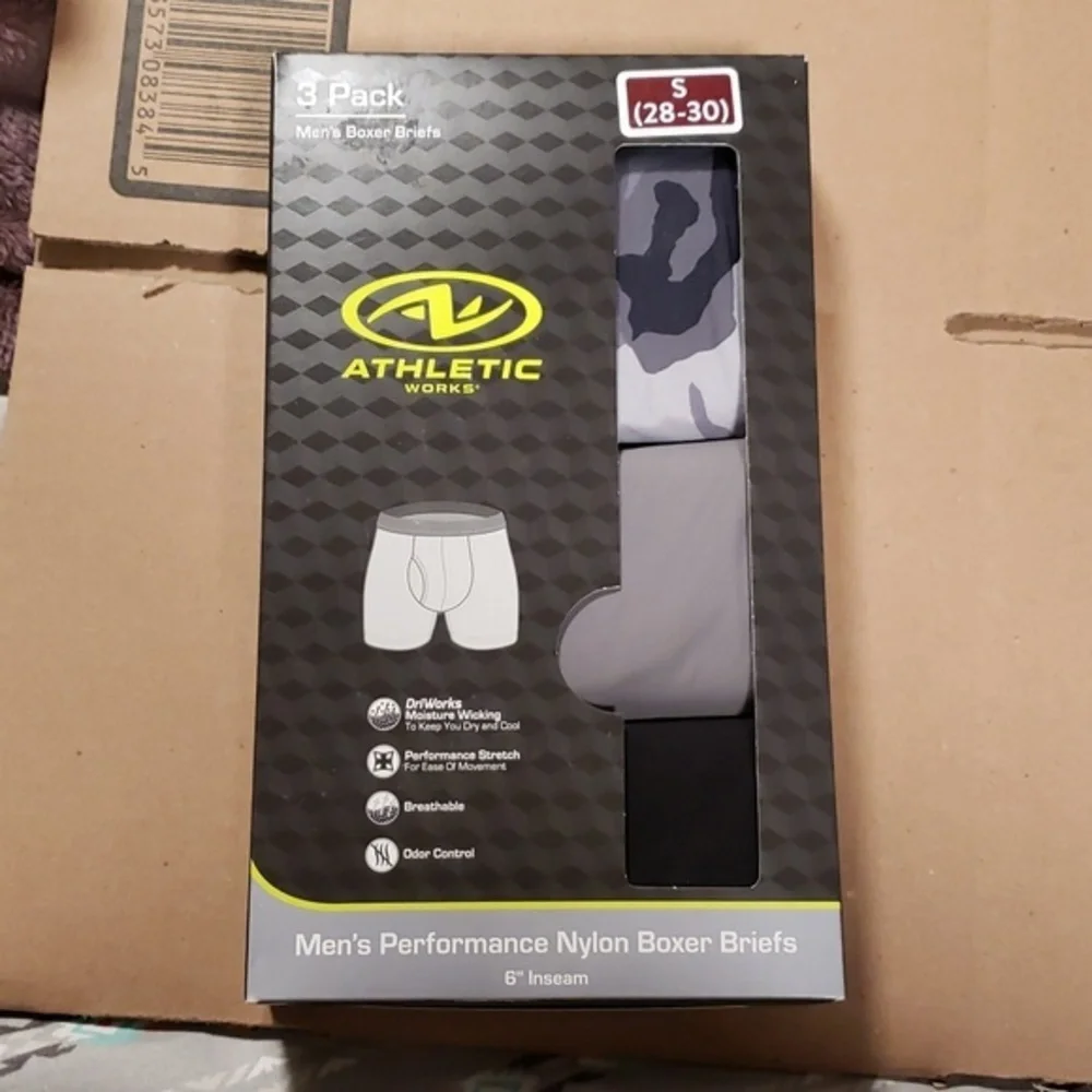 Mens boxer briefs size‎ small (28-30)
